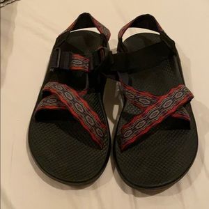 Men size 9 chacos